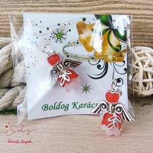 Angyalka medál piros 5 db-os csomagban ajándékkártyával karácsonyi apróság kollégának osztálytársnak vendégnek - karácsony - karácsonyi ajándékozás - karácsonyi képeslap, üdvözlőlap, ajándékkísérő - Meska.hu