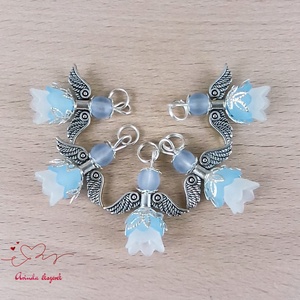 Angyalka medál sötétkék 5 db-os csomagban ajándékkártyával karácsonyi apróság kollégának osztálytársnak vendégnek - karácsony - karácsonyi ajándékozás - karácsonyi képeslap, üdvözlőlap, ajándékkísérő - Meska.hu