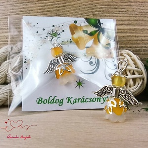 Angyalka medál narancs 5 db-os csomagban ajándékkártyával karácsonyi apróság kollégának osztálytársnak vendégnek - karácsony - karácsonyi ajándékozás - karácsonyi képeslap, üdvözlőlap, ajándékkísérő - Meska.hu