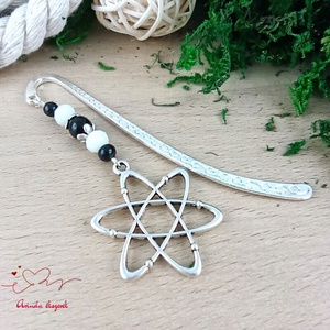 Atom könyvjelző  - könyv & zene - könyvjelző - Meska.hu