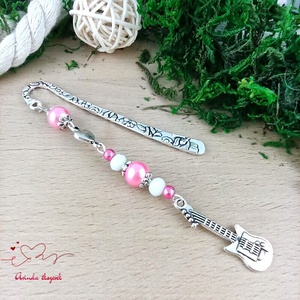 Rózsaszín gitár könyvjelző , Könyv & Zene, Könyvjelző, Ékszerkészítés, Gyöngyfűzés, gyöngyhímzés, MESKA