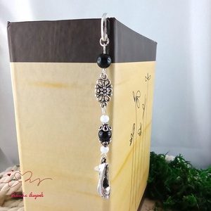 Fekete körömcipő könyvjelző  - könyv & zene - könyvjelző - Meska.hu