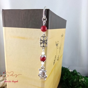 Piros katica könyvjelző óvónéninek dadusnak ballagásdra évzáróra pedagógusnapra - könyv & zene - könyvjelző - Meska.hu