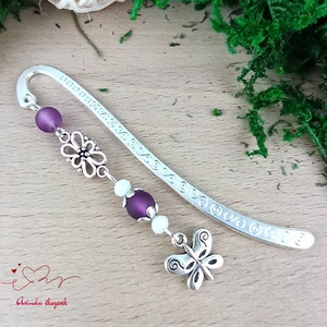 Lila pillangó könyvjelző , Könyv & Zene, Könyvjelző, Ékszerkészítés, Gyöngyfűzés, gyöngyhímzés, MESKA