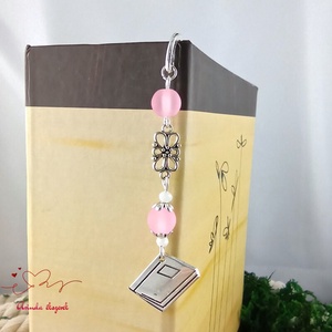 Rózsaszín könyv könyvjelző  - könyv & zene - könyvjelző - Meska.hu