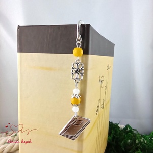 Sárga könyv könyvjelző  - könyv & zene - könyvjelző - Meska.hu