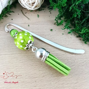 Zöld pöttyös könyvjelző , Könyv & Zene, Könyvjelző, Ékszerkészítés, Gyöngyfűzés, gyöngyhímzés, MESKA