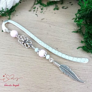 Rózsaszín toll könyvjelző , Könyv & Zene, Könyvjelző, Ékszerkészítés, Gyöngyfűzés, gyöngyhímzés, MESKA