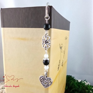 Fekete szív könyvjelző  - könyv & zene - könyvjelző - Meska.hu