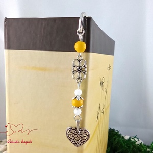 Sárga szív könyvjelző  - könyv & zene - könyvjelző - Meska.hu