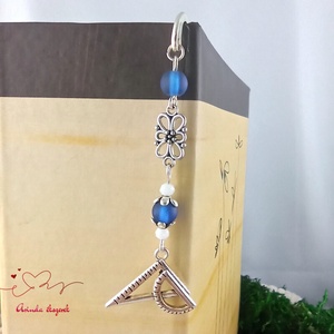 Sötétkék vonalzó könyvjelző  - könyv & zene - könyvjelző - Meska.hu