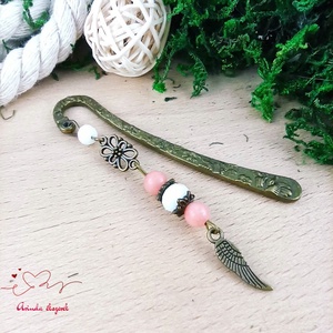 Angyalszárny könyvjelző  púder gyöngyökkel - kézzel készült ajándék könyvszeretőknek - könyv & zene - könyvjelző - Meska.hu