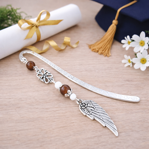 Angyalszárnyas könyvjelző - évzáró ajándék ballagásra, év végi köszönetként barna színben, Könyv & Zene, Könyvjelző, Ékszerkészítés, Gyöngyfűzés, gyöngyhímzés, MESKA