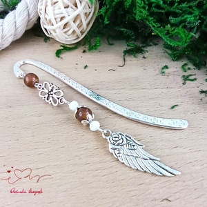 Angyalszárnyas könyvjelző - évzáró ajándék ballagásra, év végi köszönetként barna színben - könyv & zene - könyvjelző - Meska.hu