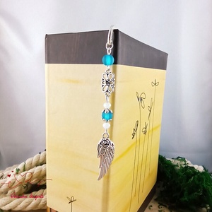 Angyalszárnyas könyvjelző - évzáró ajándék ballagásra, év végi köszönetként világoskék színben - könyv & zene - könyvjelző - Meska.hu