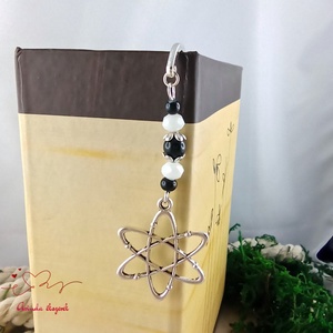 Atom medálos könyvjelző � kémia fizika ajándék tanárnak, ballagásra, évzáróra - könyv & zene - könyvjelző - Meska.hu