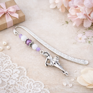 Balerina könyvjelző lila-fehér gyöngyökkel � elegáns ajándék táncosoknak, balett rajongóknak, Könyv & Zene, Könyvjelző, Ékszerkészítés, Gyöngyfűzés, gyöngyhímzés, MESKA