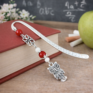 Bagoly könyvjelző piros gyöngyökkel � kézműves ajándék olvasóknak és tanároknak, Könyv & Zene, Könyvjelző, Ékszerkészítés, Gyöngyfűzés, gyöngyhímzés, MESKA