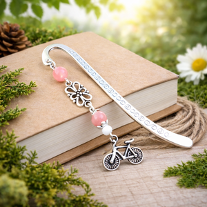 Biciklis könyvjelző � sportos, természetkedvelő ajándék szülinapra, névnapra rózsaszín gyöngyökkel, Könyv & Zene, Könyvjelző, Ékszerkészítés, Gyöngyfűzés, gyöngyhímzés, MESKA
