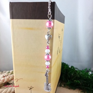 Rózsaszín gitáros könyvjelző � egyedi, kézműves ajándék zenekedvelőknek - könyv & zene - könyvjelző - Meska.hu