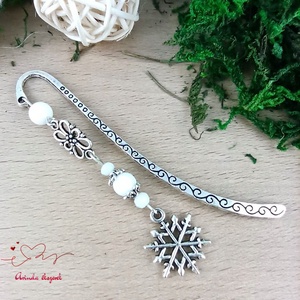 Fehér hópehely könyvjelző � karácsonyi kézműves ajándék olvasóknak, Könyv & Zene, Könyvjelző, Ékszerkészítés, Gyöngyfűzés, gyöngyhímzés, MESKA