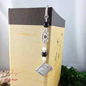 Fekete könyv charmos könyvjelző � pedagógusnapi és évzáró ajándék - könyv & zene - könyvjelző - Meska.hu