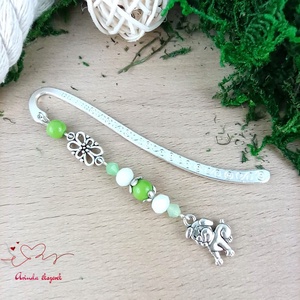 Zöld kutyás könyvjelző � egyedi, kézműves ajándék kutyabarátoknak, Könyv & Zene, Könyvjelző, Ékszerkészítés, Gyöngyfűzés, gyöngyhímzés, MESKA