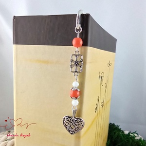 Szív charm könyvjelző pedagógusnapra � narancs gyöngyökkel - könyv & zene - könyvjelző - Meska.hu