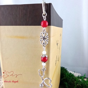 Sztetoszkóp charm könyvjelző � piros gyöngyökkel, egészségügyi dolgozóknak - könyv & zene - könyvjelző - Meska.hu