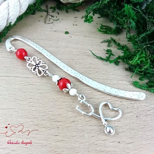 Sztetoszkóp charm könyvjelző � piros gyöngyökkel, egészségügyi dolgozóknak - Meska.hu