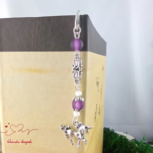 Unikornis könyvjelző � lila gyöngyökkel, varázslatos szülinapi ajándék gyerekeknek - könyv & zene - könyvjelző - Meska.hu