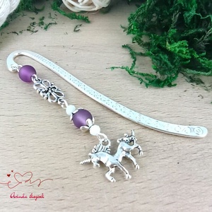 Unikornis könyvjelző � lila gyöngyökkel, varázslatos szülinapi ajándék gyerekeknek - Meska.hu