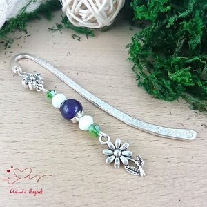 Virágos könyvjelző nőnapra � lila gyöngyökkel, kézzel készült ajándék - Meska.hu