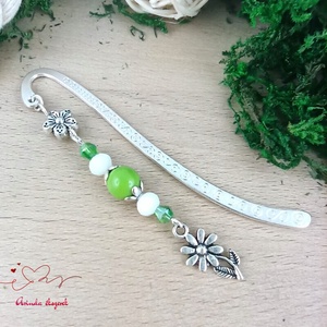 Virágos könyvjelző nőnapra � zöld gyöngyökkel, kézzel készült ajándék - könyv & zene - könyvjelző - Meska.hu