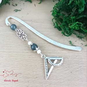 Vonalzó könyvjelző � szürke gyöngyökkel, kézzel készült tanári ajándék - könyv & zene - könyvjelző - Meska.hu