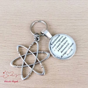 Atom medálos üveglencsés kulcstartó pedagógusnapra - táska & tok - kulcstartó & táskadísz - kulcstartó - Meska.hu