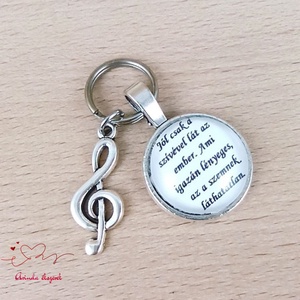 Violinkulcs medálos üveglencsés kulcstartó pedagógusnapra - táska & tok - kulcstartó & táskadísz - kulcstartó - Meska.hu