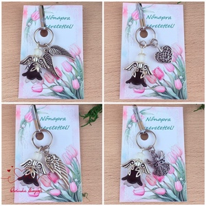 Nőnapi ajándék - fekete-fehér angyal kulcstartó ajándékkártyával, választható medállal és kártyával - táska & tok - kulcstartó & táskadísz - kulcstartó - Meska.hu