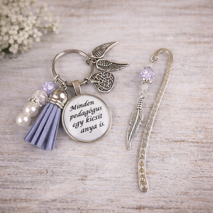 Minden pedagógus egy kicsit anya is levendula kulcstartó és üveglencsés könyvjelző szett - Meska.hu