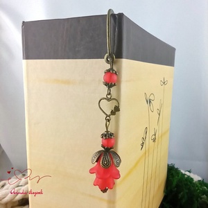 Piros virágos könyvjelző - könyv & zene - könyvjelző - Meska.hu