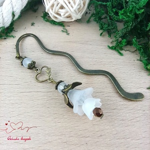 Fehér virágos könyvjelző - könyv & zene - könyvjelző - Meska.hu