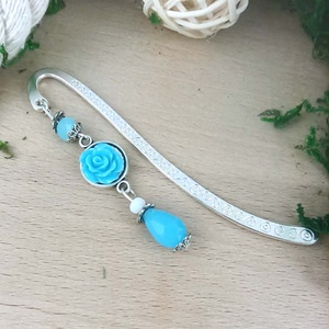 Világoskék rózsás könyvjelző - Anyák napi apró figyelmesség #14, Könyv & Zene, Könyvjelző, Ékszerkészítés, Gyöngyfűzés, gyöngyhímzés, MESKA