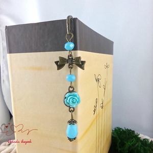 Világoskék rózsás könyvjelző - Anyák napi apró figyelmesség #7 - könyv & zene - könyvjelző - Meska.hu