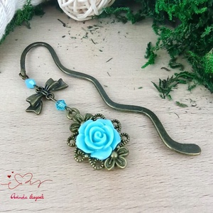 Világoskék rózsás könyvjelző - Anyák napi apró figyelmesség #3 - könyv & zene - könyvjelző - Meska.hu