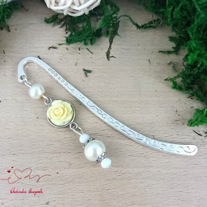 Rózsaszín rózsás könyvjelző - Anyák napi apró figyelmesség #34, Könyv & Zene, Könyvjelző, Ékszerkészítés, Gyöngyfűzés, gyöngyhímzés, MESKA