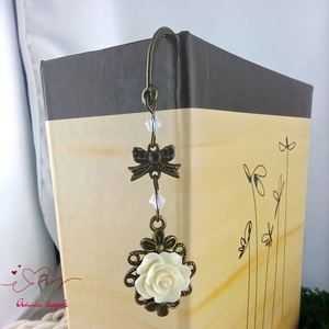 Rózsaszín rózsás könyvjelző - Anyák napi apró figyelmesség #28 - könyv & zene - könyvjelző - Meska.hu