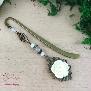 Rózsaszín rózsás könyvjelző - Anyák napi apró figyelmesség #31, Könyv & Zene, Könyvjelző, Ékszerkészítés, Gyöngyfűzés, gyöngyhímzés, MESKA