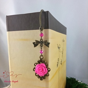 Pink rózsás könyvjelző - Anyák napi apró figyelmesség #86 - könyv & zene - könyvjelző - Meska.hu