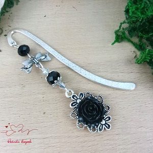 Fekete rózsás könyvjelző - Anyák napi apró figyelmesség #83, Könyv & Zene, Könyvjelző, Ékszerkészítés, Gyöngyfűzés, gyöngyhímzés, MESKA