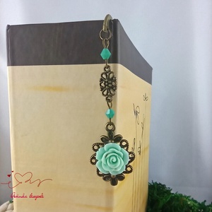 Menta rózsás könyvjelző - Anyák napi apró figyelmesség #64 - könyv & zene - könyvjelző - Meska.hu